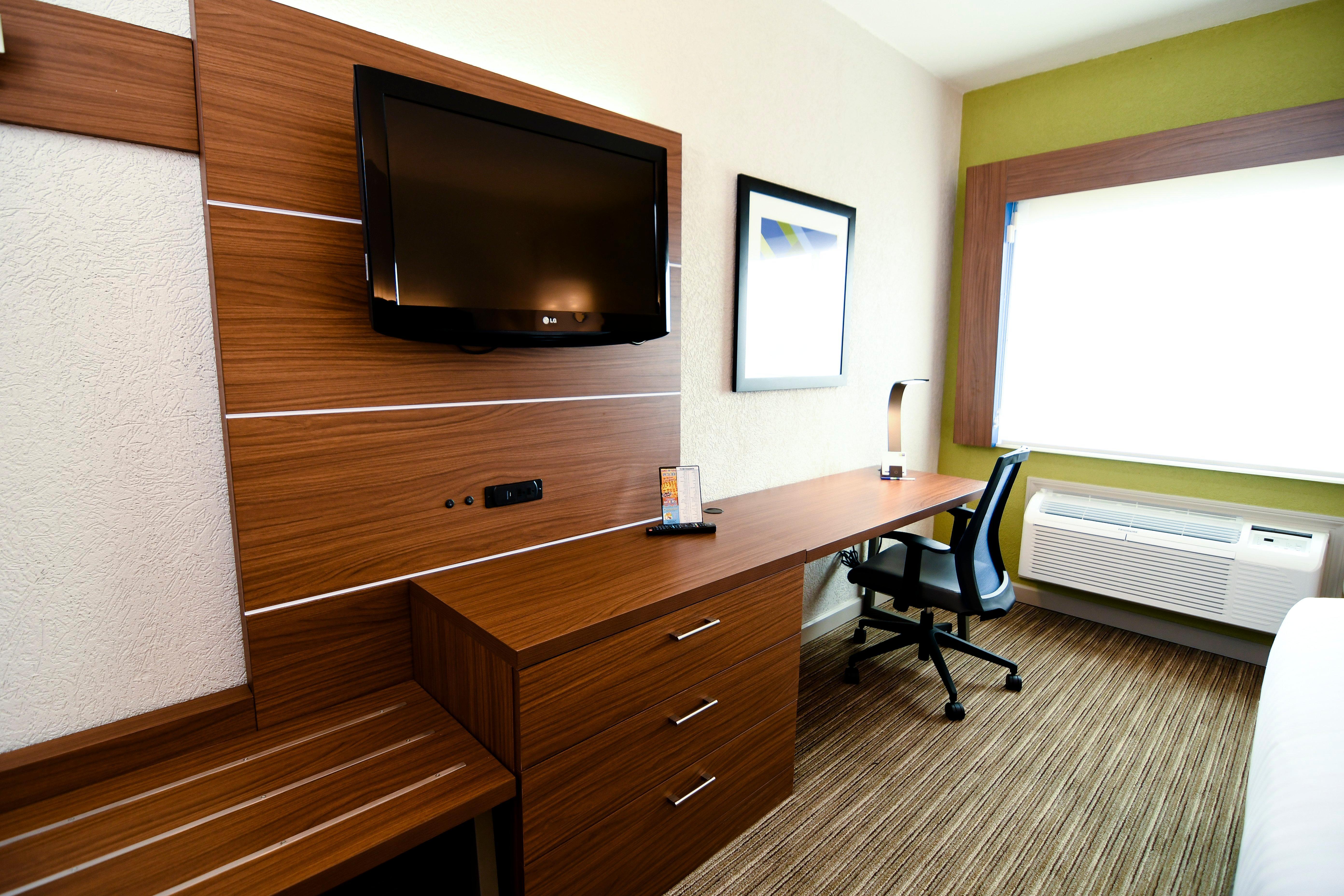 Holiday Inn Express Hotel & Suites Port Clinton-Catawba Island By Ihg Екстериор снимка