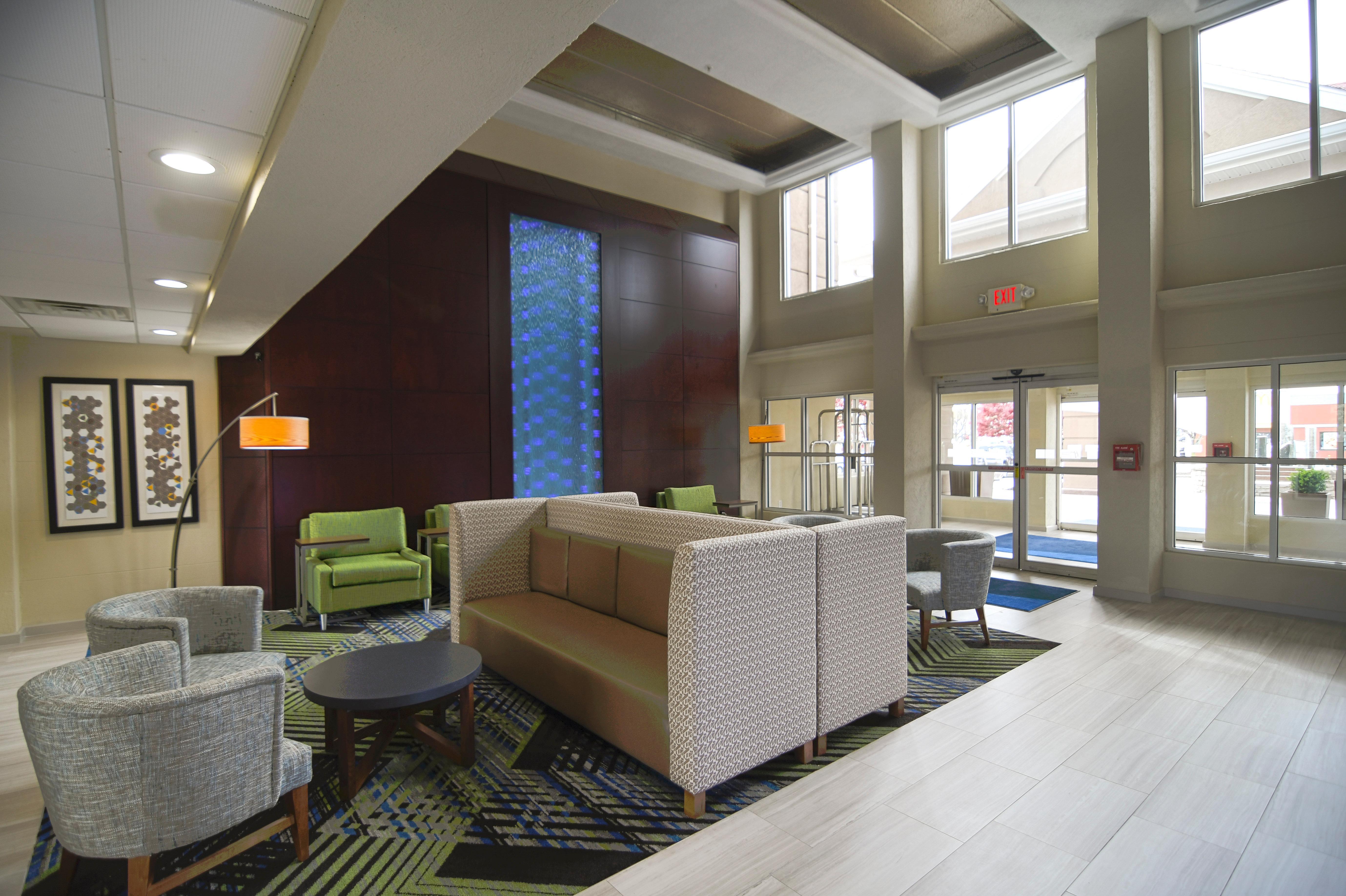 Holiday Inn Express Hotel & Suites Port Clinton-Catawba Island By Ihg Екстериор снимка