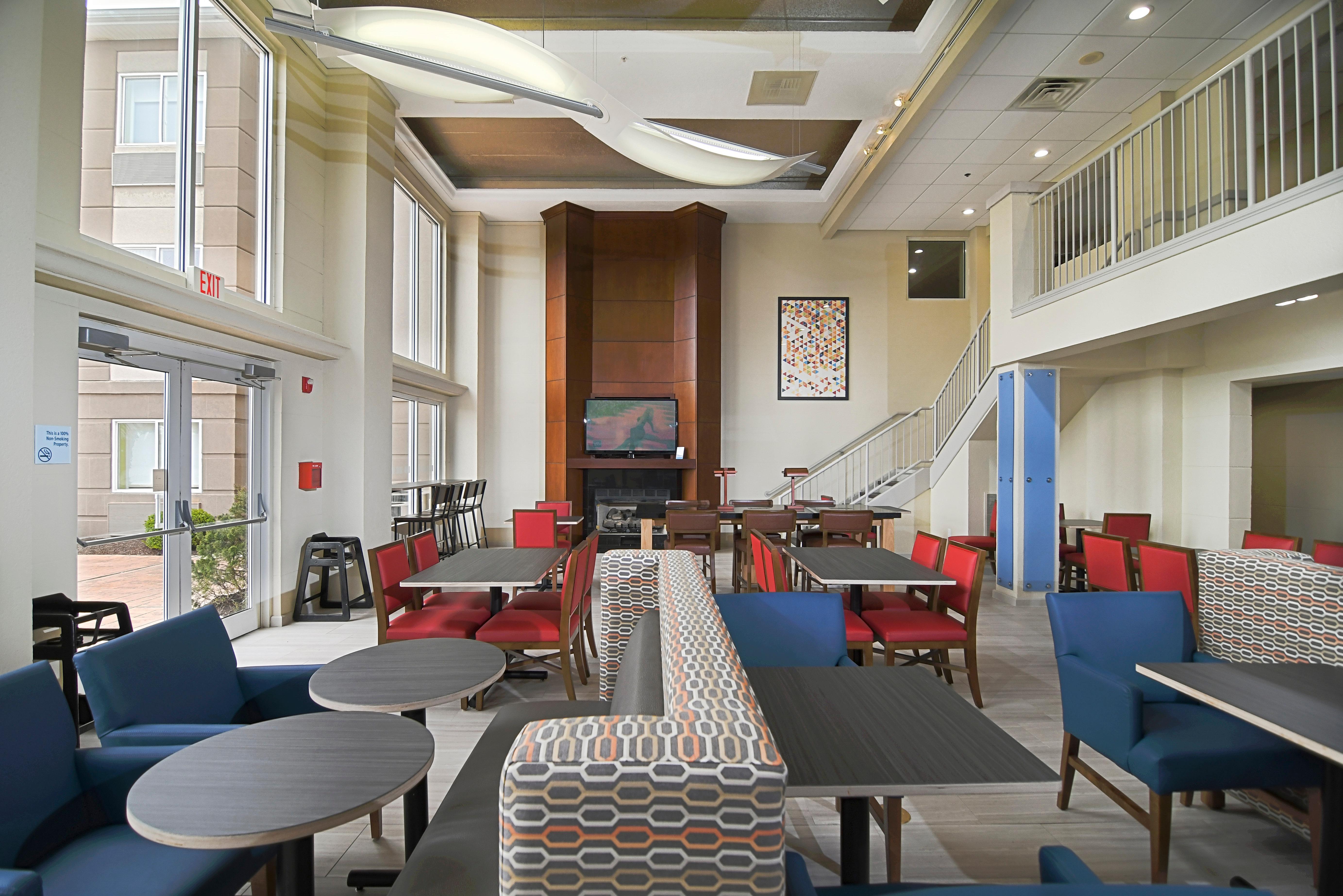 Holiday Inn Express Hotel & Suites Port Clinton-Catawba Island By Ihg Екстериор снимка