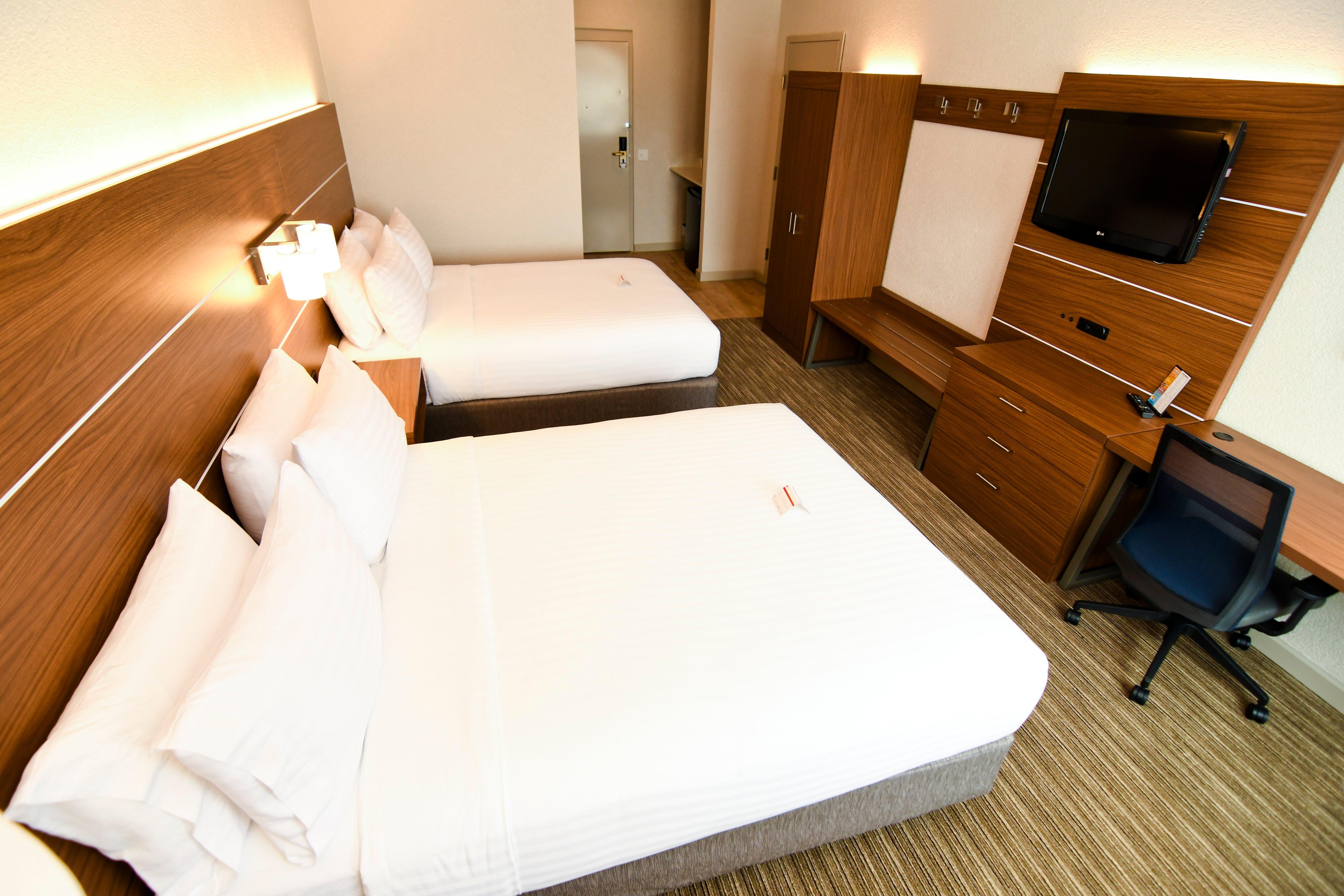 Holiday Inn Express Hotel & Suites Port Clinton-Catawba Island By Ihg Екстериор снимка