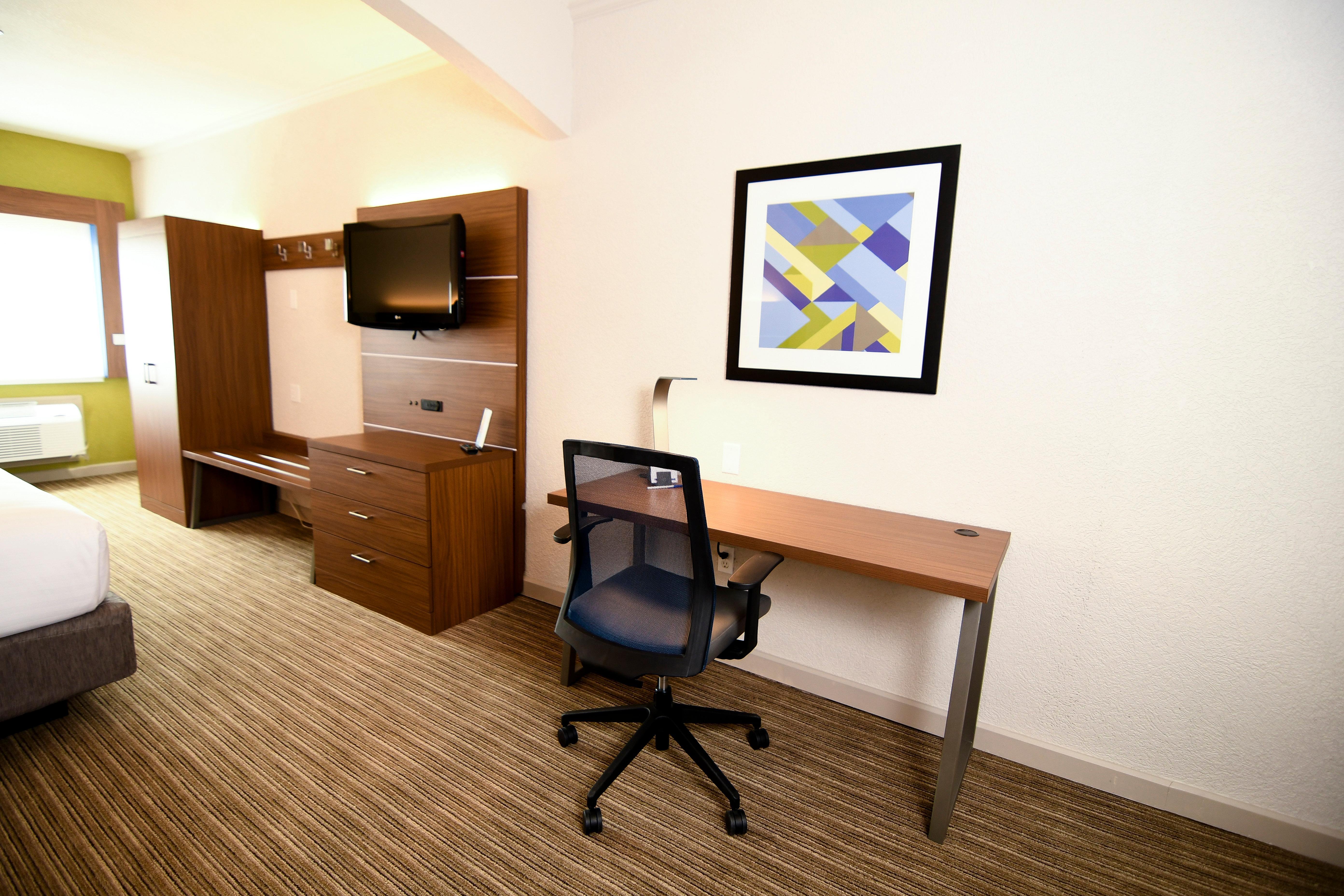 Holiday Inn Express Hotel & Suites Port Clinton-Catawba Island By Ihg Екстериор снимка