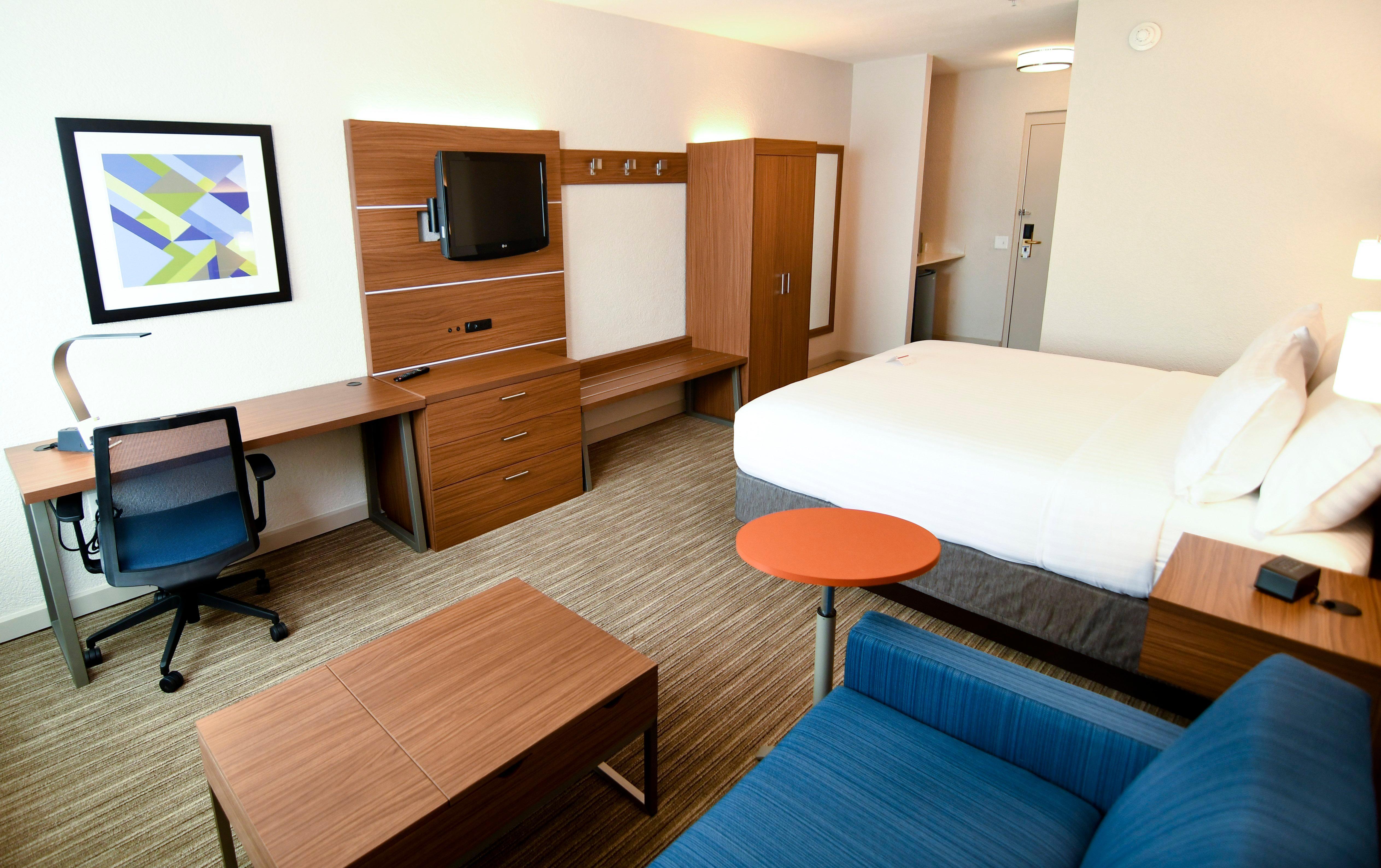 Holiday Inn Express Hotel & Suites Port Clinton-Catawba Island By Ihg Екстериор снимка